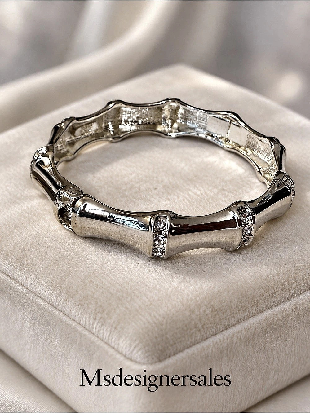 Bracelet Silver NWT 331